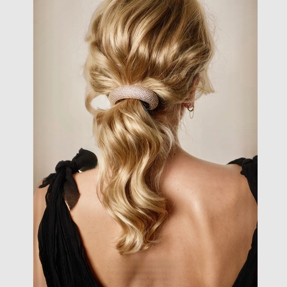 Lelet NY Gold Plated  Crystal Paved Ponytail Hair Ponytail Cuff NWT - Picture 3 of 8